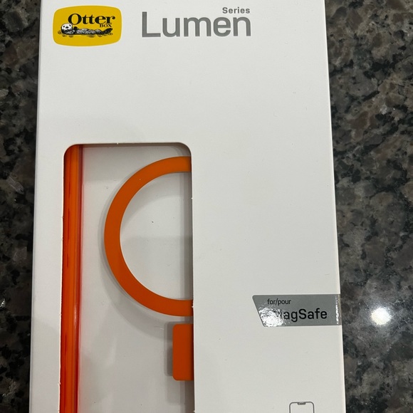 OtterBox Lumen Case iPhone 13 Pro Max - Picture 2 of 2